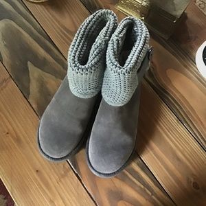 UGG boots Shaina